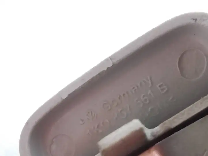 Volkswagen Golf VI (2009 - 2013)  1K0857561B Держатель щитка от солнца