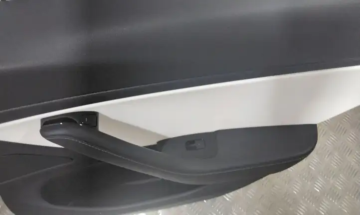 Tesla Model 3 (2017 - 2023) Комплект салона — фото 45