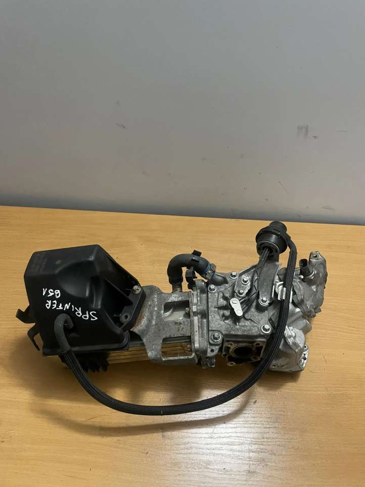 Mercedes-Benz Vito Viano W639 (2010 - 2015)  A6511400075 Охладитель EGR