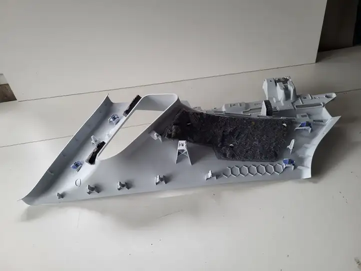 Opel Grandland X (2017 - )   Боковая отделка (у окна)