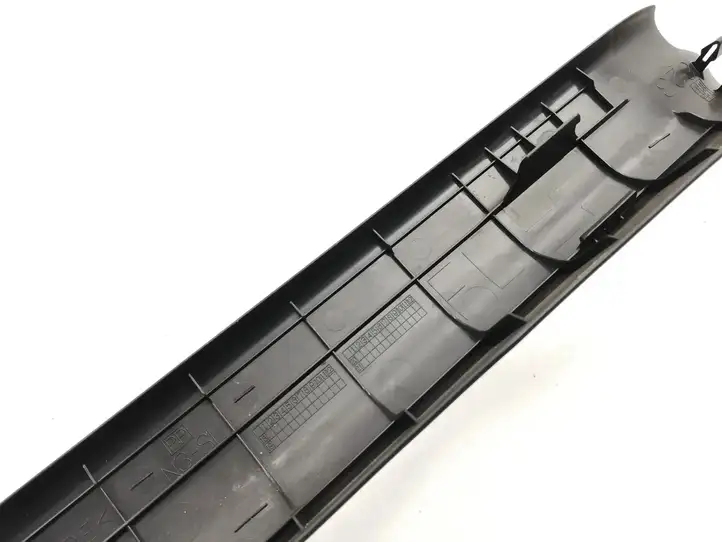 Toyota Prius (XW30) (2009 - 2015) 6791447070 Верхняя обшивка стойки B — фото 4