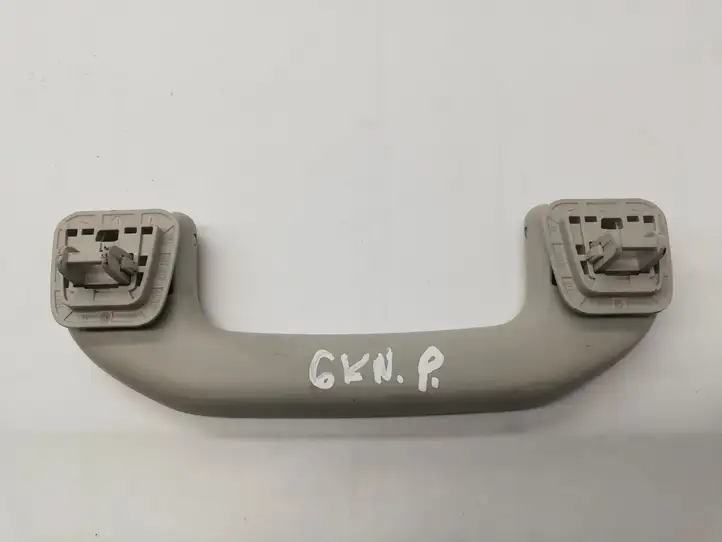 Mercedes-Benz C W205 (2014 - 2021) A0998150039 Потолочная ручка передняя — фото 2