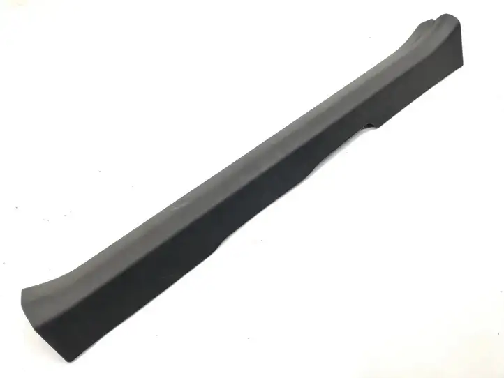 Toyota Prius (XW30) (2009 - 2015) 6791347041 Внутренняя отделка переднего порога — фото 1