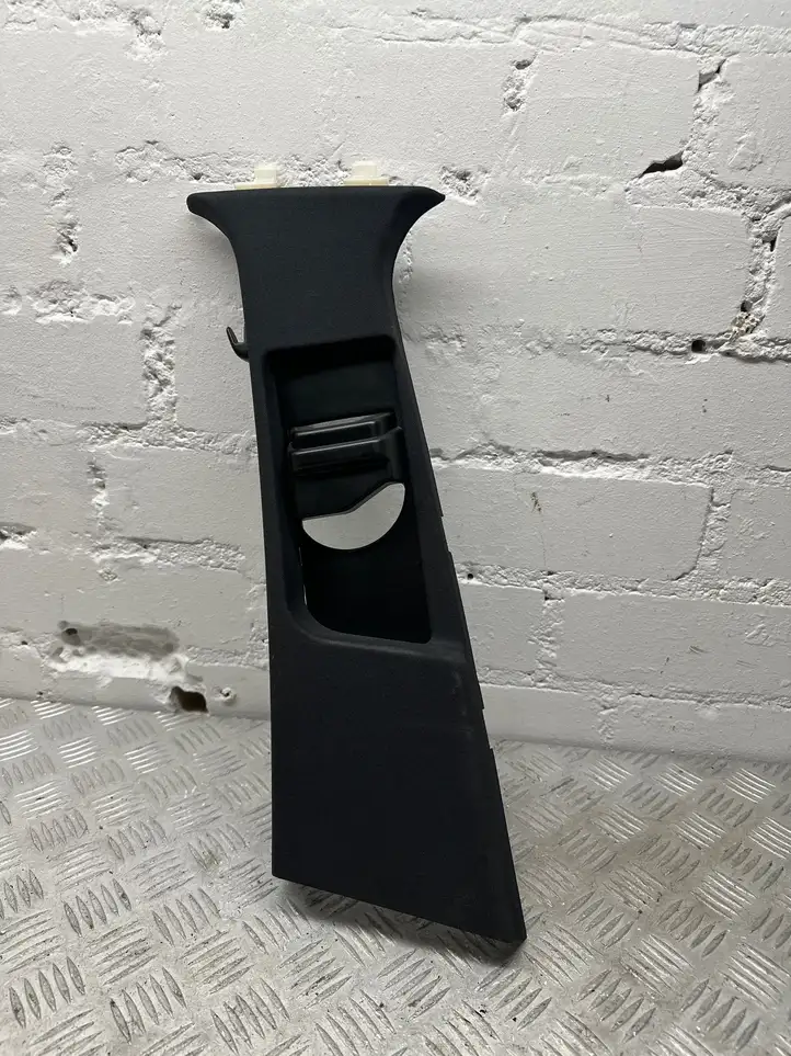 Mercedes-Benz E W212 (2009 - 2016)  A2126901926 Отделка стойки (B) (верхняя)