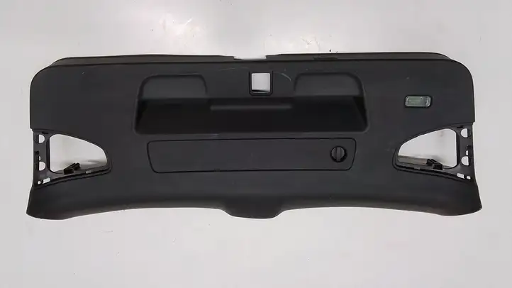 Audi A4 S4 B9 (2015 - 2019) 8W9867979 Комплект обшивки крышки багажника — фото 1