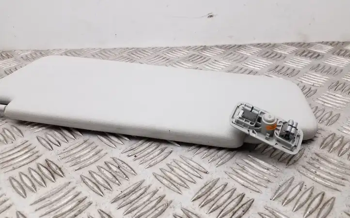 Skoda Octavia Mk3 (5E) (2013 - 2019)  5G0857552AS Щиток от солнца