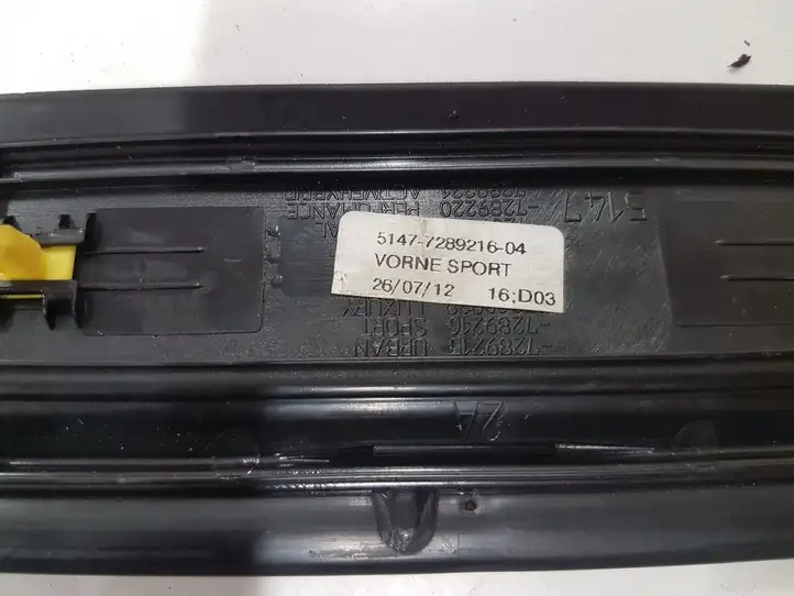 BMW 3 F30 F35 F31 (2012 - 2018) 51477289216 Внутренняя отделка переднего порога — фото 4