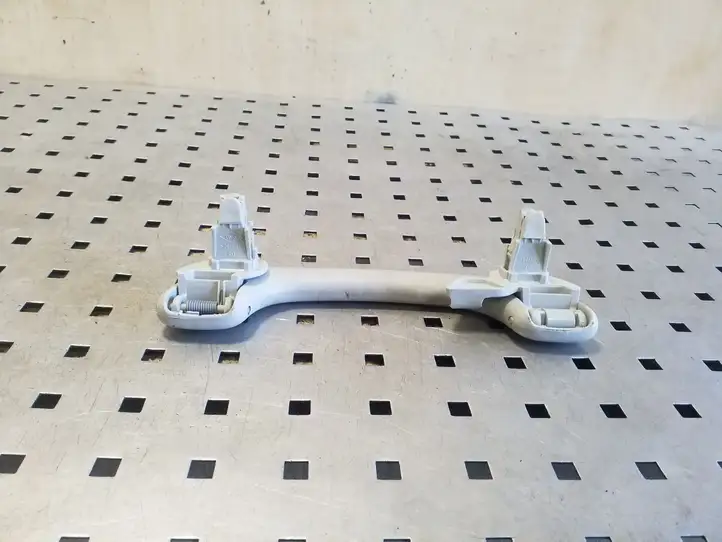 Nissan Qashqai (2010 - 2013)  8200003209 Задняя ручка