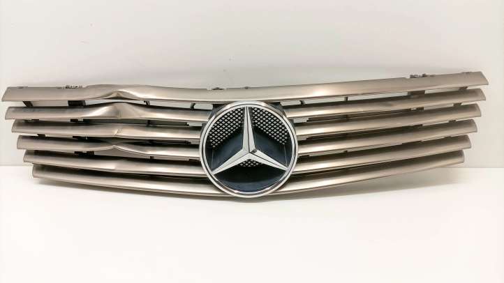 A1298880260 Mercedes-Benz SL R129 Grotelės priekinės