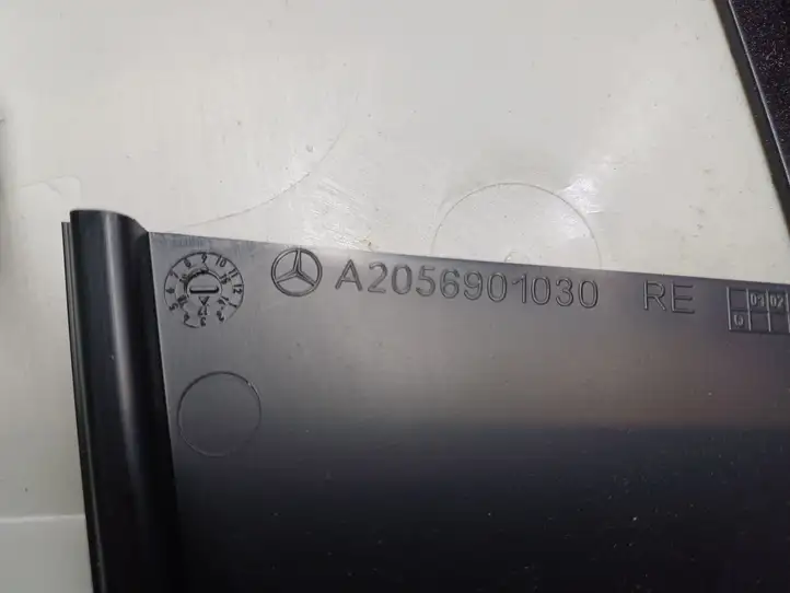 Mercedes-Benz GLC X253/C253 (2015 - ) A2056901030 Верхняя обшивка стойки B — фото 2