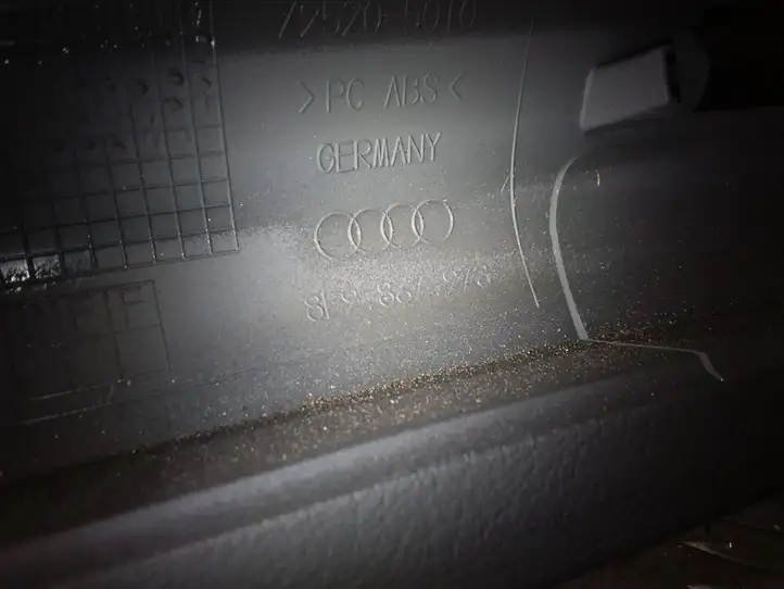 Audi A4 S4 B7 8E 8H (2004 - 2009) 8E9867973 Верхняя обшивка у окна — фото 3