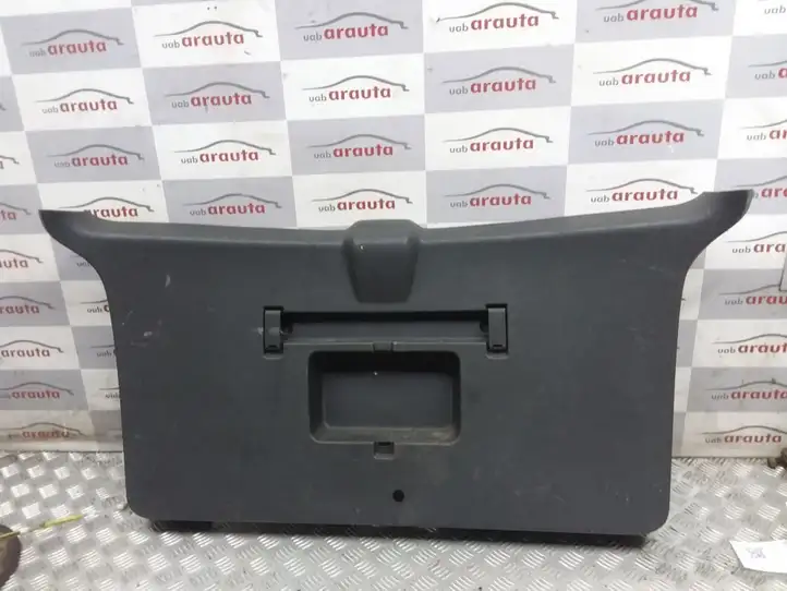 Opel Zafira (2003 - 2006)  13131334 Основной отделочный щит