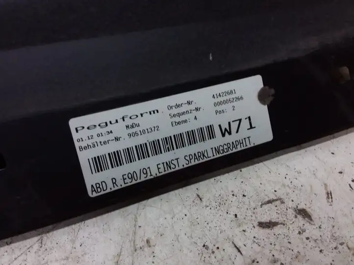 BMW 3 E90 E91 (2005 - 2012) 41422681 Наружная отделка заднего порога — фото 3