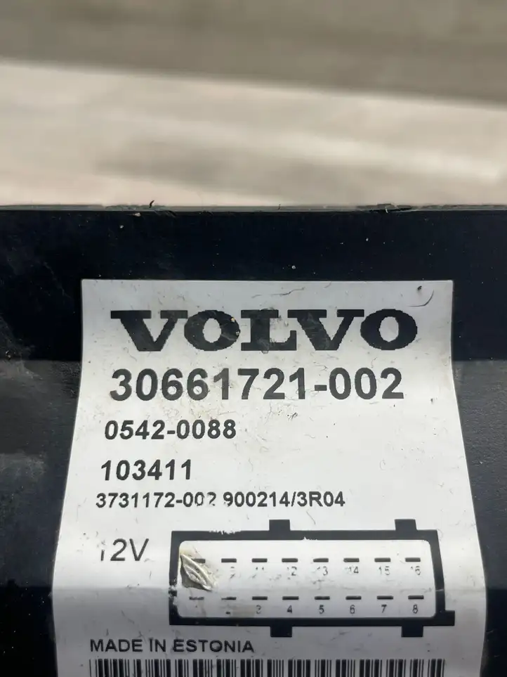Volvo XC90 (2006 - 2014) 30661721002 Блок управления автономным отопителем — фото 2