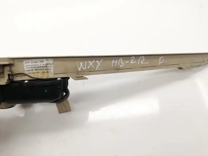 Mercedes-Benz E W212 (2009 - 2016) A2128203042 Электрическая шторка заднего стекла — фото 4