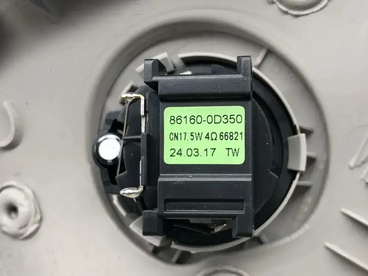 Toyota Yaris (2014 - 2019) 62211RH Обшивка стойки A — фото 2
