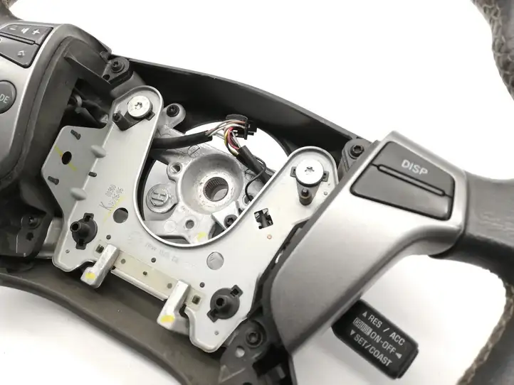 Toyota Avensis T250 (2006 - 2009) Руль — фото 4