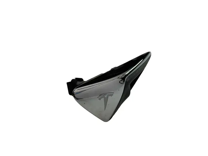 Tesla Model S (2016 - 2021) 103434400A Боковая камера в крыле — фото 5