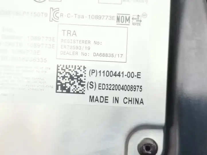 Tesla Model 3 (2017 - 2023) 110925400D Боковая камера в крыле — фото 3