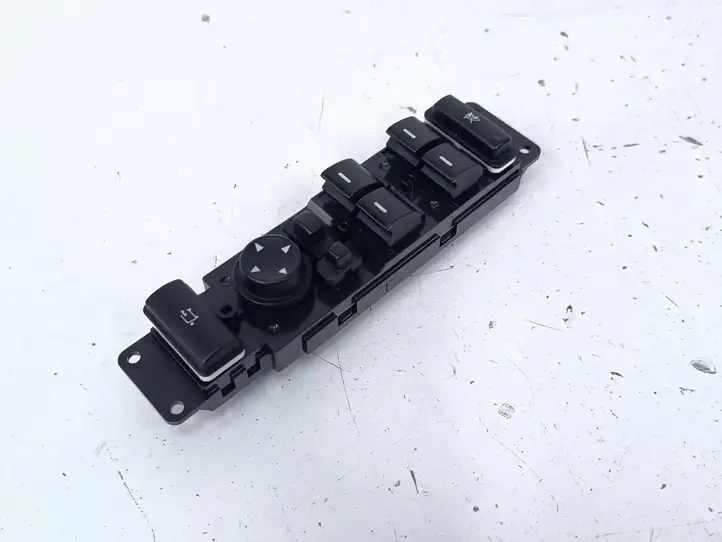 Land Rover Range Rover L322 (2009 - 2012) AH4214540AB Кнопка стеклоподъемников — фото 1