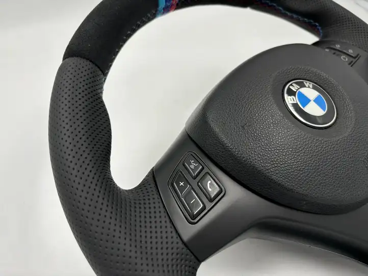 BMW 1 E82 E88 (2007 - 2014) Руль — фото 2