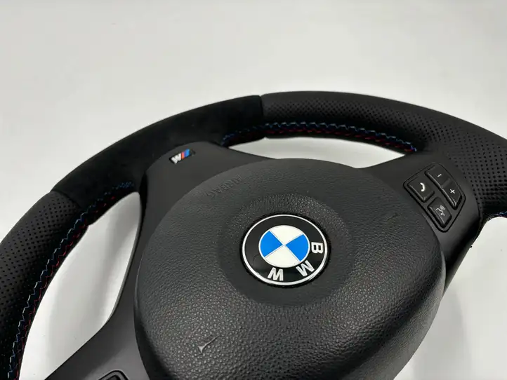 BMW 1 E82 E88 (2007 - 2014) Руль — фото 4