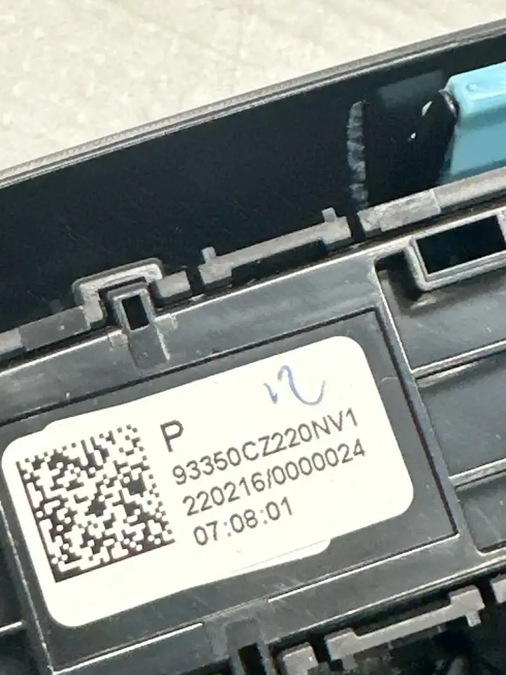 Hyundai Tucson IV NX4 93350CZ220NV1 Включатель / ручка переключения передач — фото 4