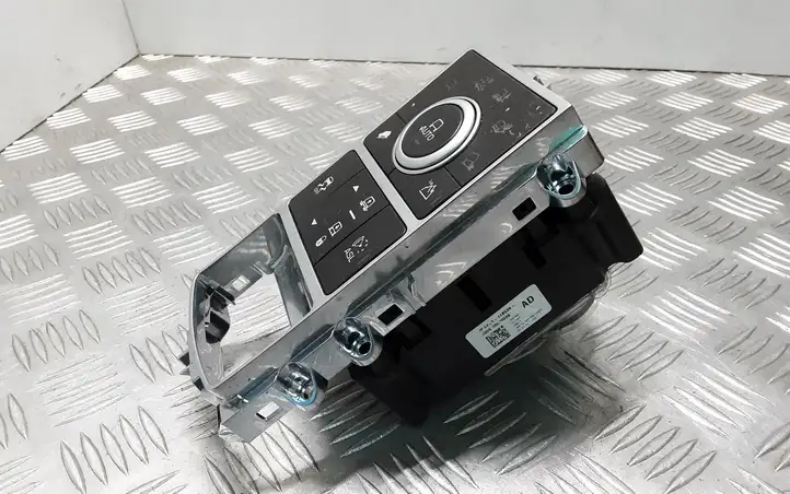 Land Rover Range Rover L405 (2012 - 2017) CPLA14B596AD Включатель блокировки дифференциалов — фото 2