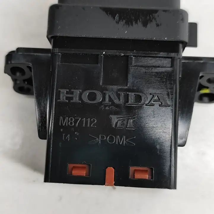 Honda CR-V (2022 - ) 353703M0J01 Кнопка закрытия багажника — фото 7