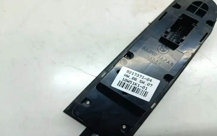 BMW 3 E92 E93 (2005 - 2014) 9217371 Кнопка стеклоподъемников — фото 3