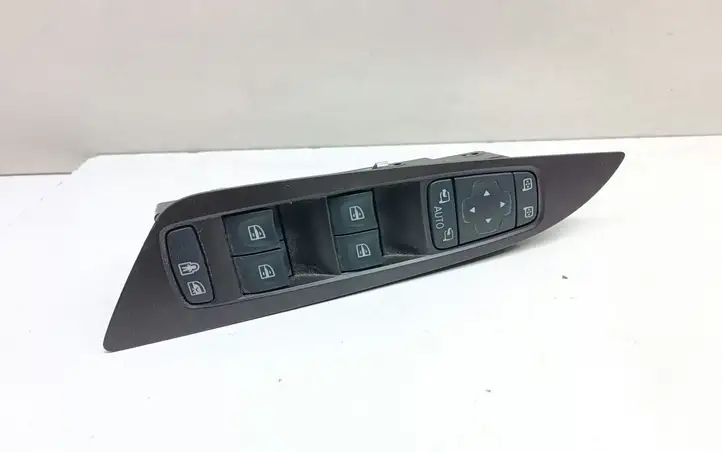 Renault Espace V (RFC) (2015 - 2019) 254015172R Кнопка стеклоподъемников — фото 1