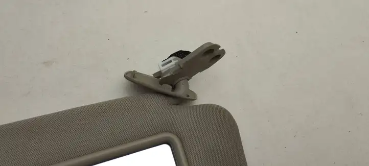 Kia Optima (2015 - 2018)   Щиток от солнца