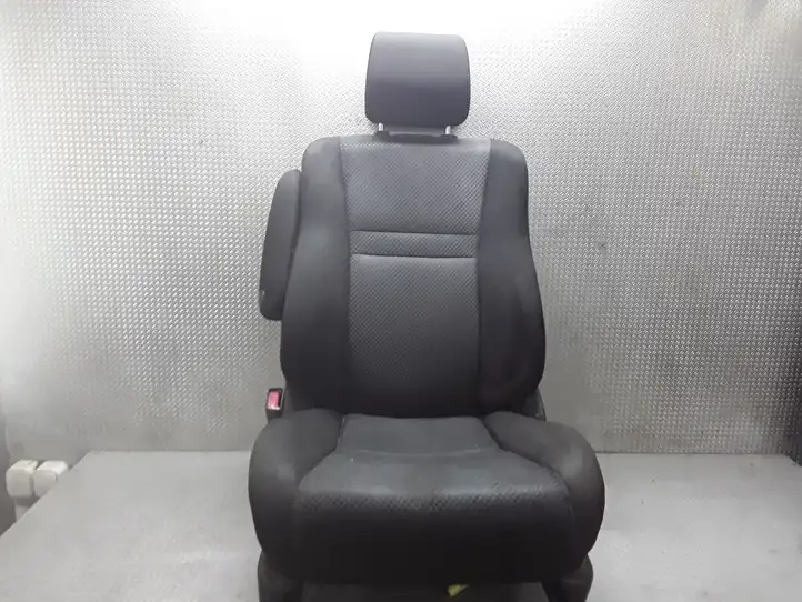 Toyota Corolla Verso E121 (2001 - 2004) Комплект отделки дверей — фото 1