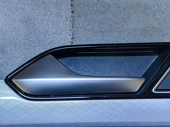 Volkswagen PASSAT B8 (2015 - ) 3G0867439C Прочая отделка передней двери — фото 8