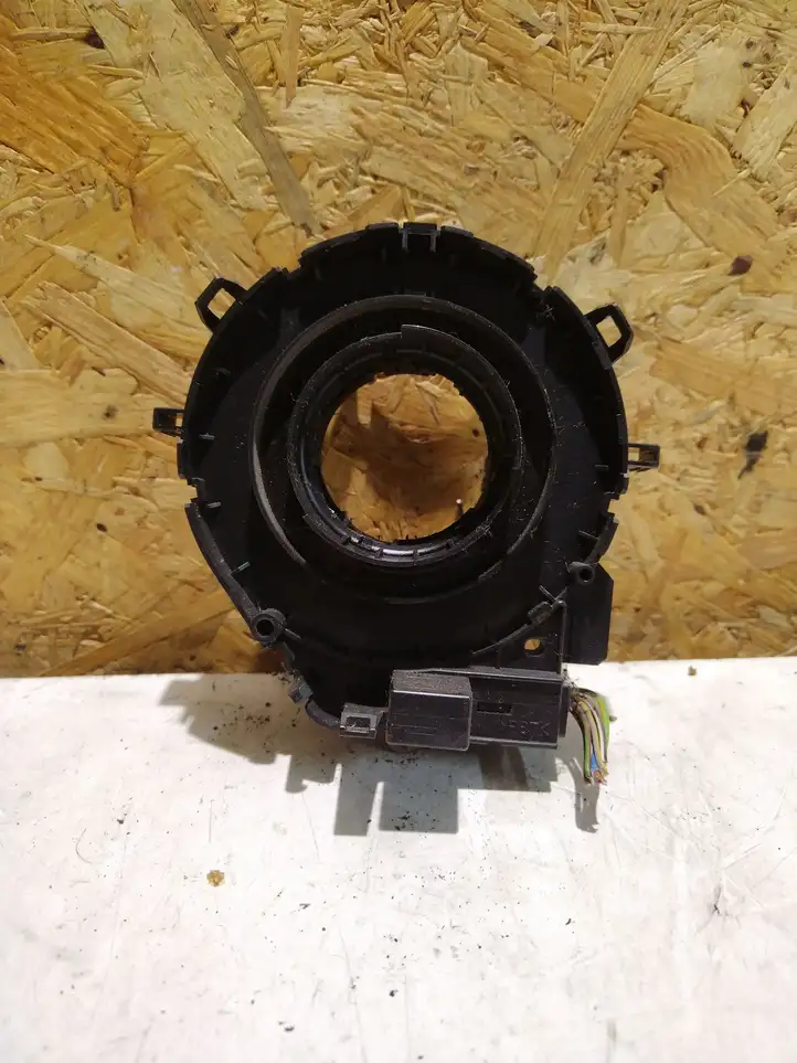 Ford Fiesta (2006 - 2008) 8A6T14A664AB Контактное кольцо SRS — фото 2