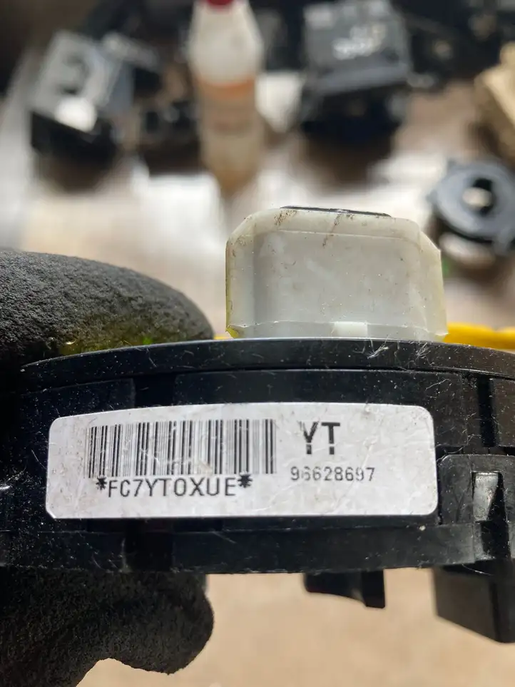Chevrolet Captiva (2006 - 2011) 96628697 Контактное кольцо SRS — фото 2