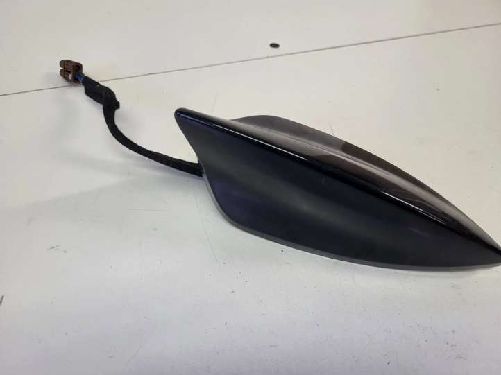 YQ00013980 Opel Grandland X Radio antena