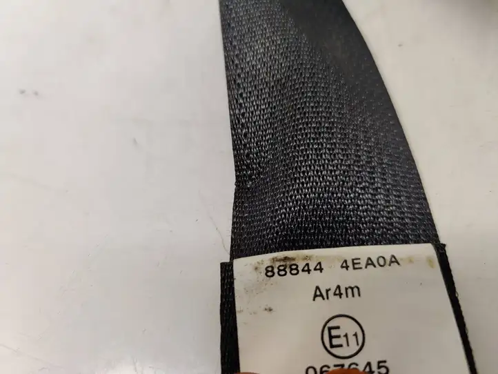 Nissan Qashqai (2013 - 2017) 888444EA0A Задний ремень безопасности — фото 4