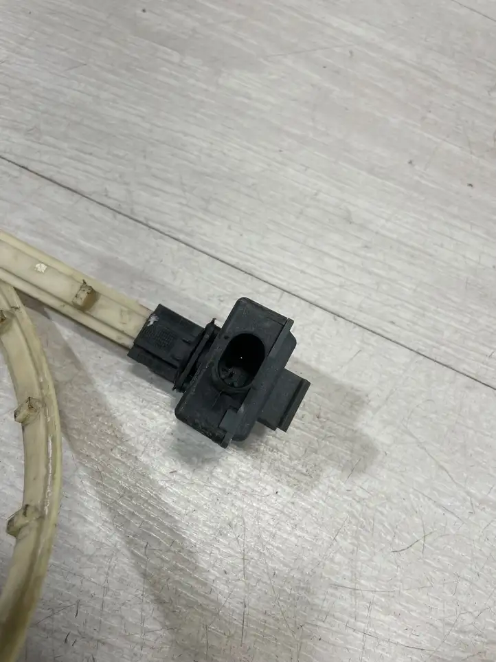 BMW 5 F10 F11 (2009 - 2016)  9318777 Датчик удара надувных подушек