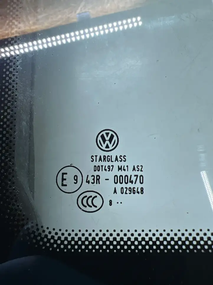 Volkswagen Caddy (2004 - 2010) 2K0847758S Стекло раздвижной двери — фото 6