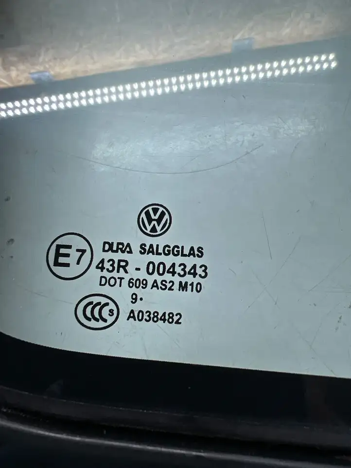 Volkswagen Caddy (2004 - 2010) 2K0847758S Стекло раздвижной двери — фото 7