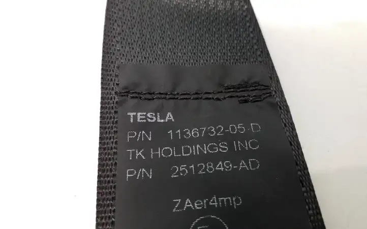 Tesla Model X (2015 - 2021) 113673205D Передний ремень безопасности — фото 6