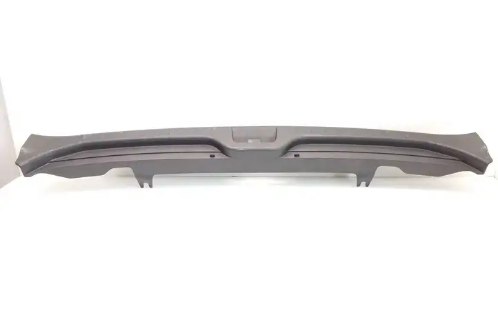 Volvo XC60 (2008 - 2013) 30740438 Отделка порога багажника — фото 3