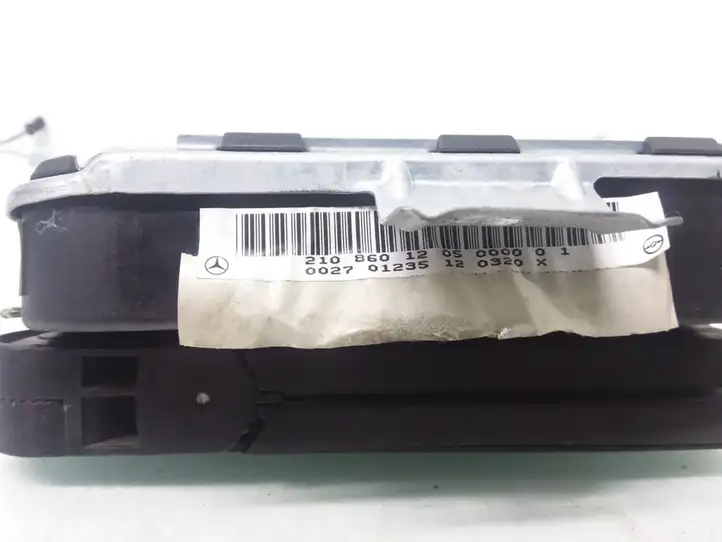 Mercedes-Benz E W210 (1995 - 2002)  2108601205 Подушка безопастности передней двери