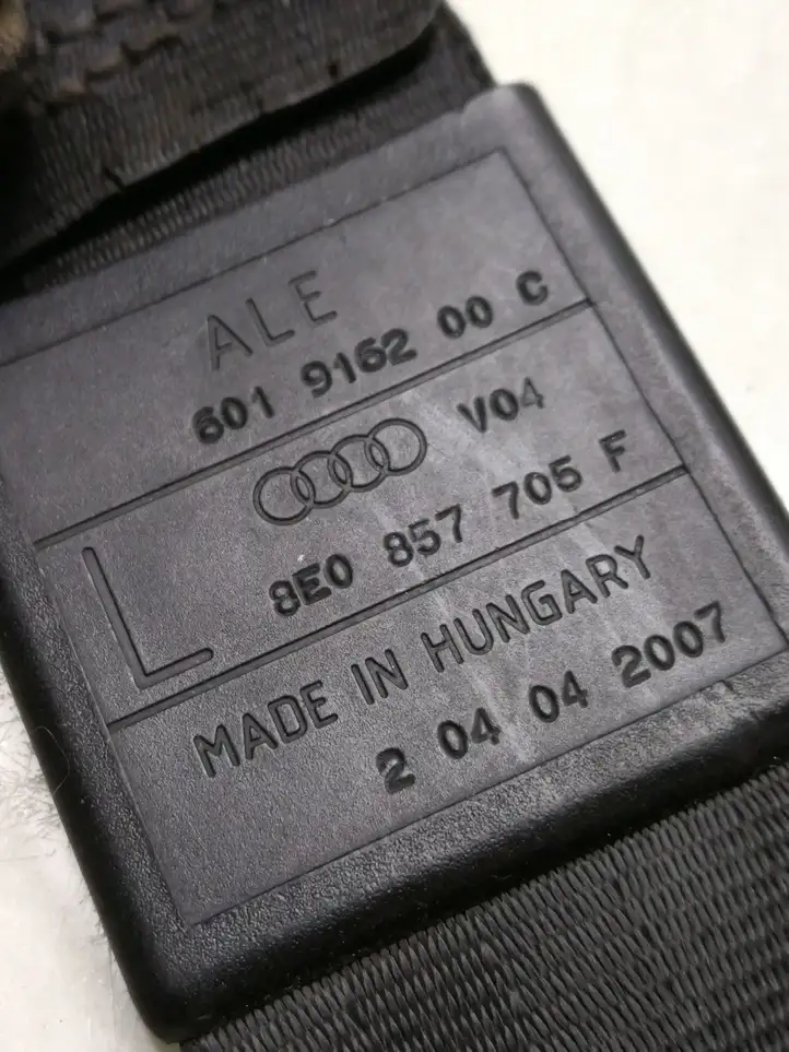 Audi A4 S4 B7 8E 8H (2004 - 2009) 8E0857705F Передний ремень безопасности — фото 4