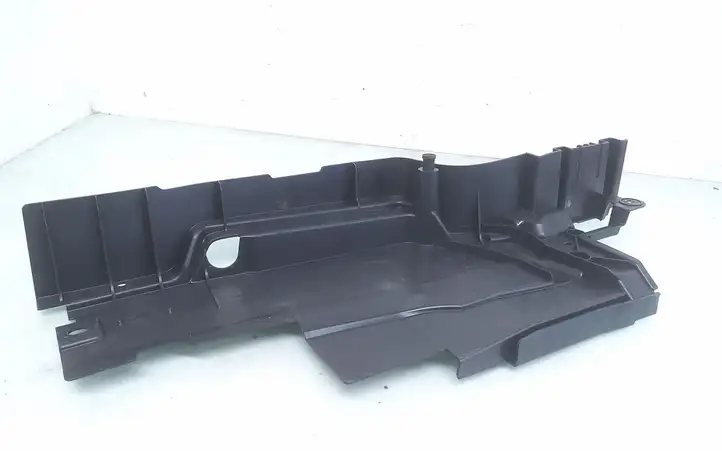 BMW 5 E60 E61 (2004 - 2010) 7050358 Прочая отделка багажника — фото 4
