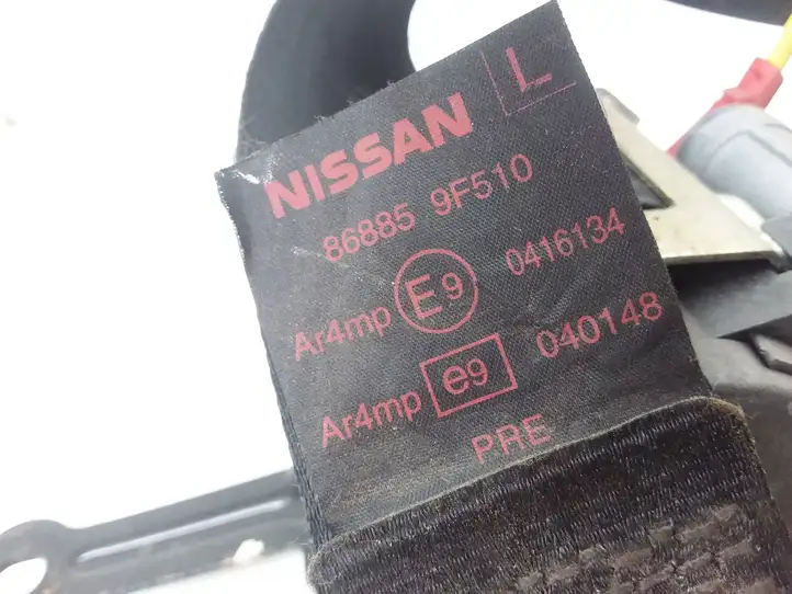 Nissan Primera (2000 - 2001) 868859F510 Передний ремень безопасности — фото 3