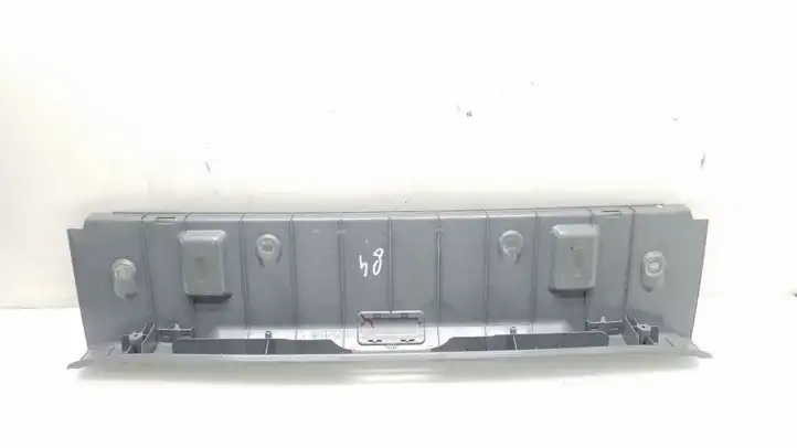 BMW 3 E90 E91 (2005 - 2012) 7059258 Отделка порога багажника — фото 2