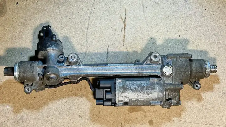 Mercedes-Benz CLS C218,X218 (2011 - 2017)  7806974535 Задняя рулевая колонка