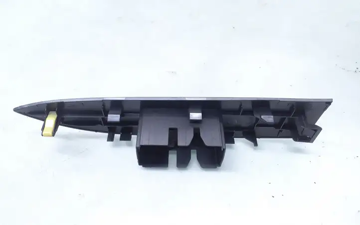 Toyota Avensis T270 (2009 - 2012) 7427205050 Накладка кнопки стеклоподъемника — фото 2